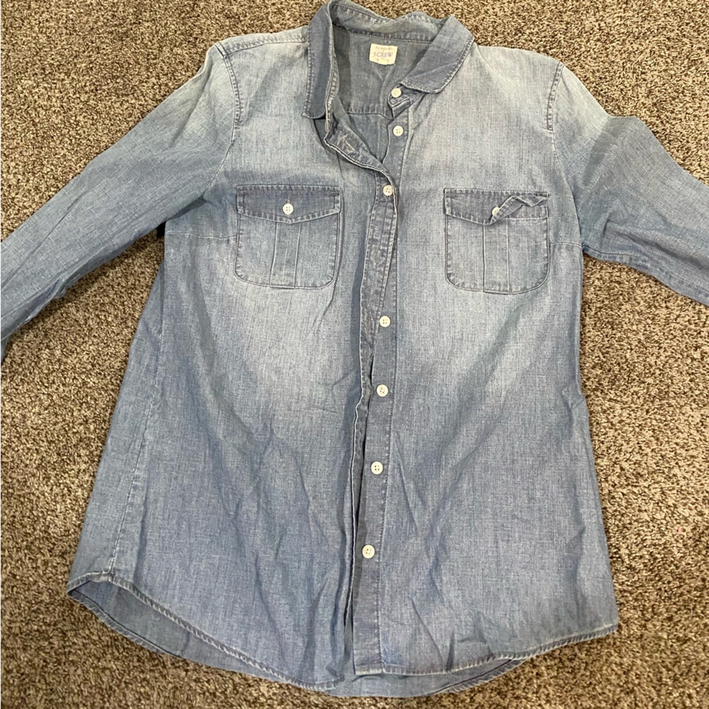 JCREW women’s jean button up shirt